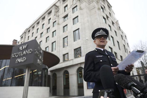 westminsterterrorattack:britishpolicearrestseveninprobe